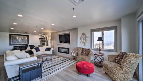 Balcony and Lake View Modern Condo in Monkey Island - Foto 4