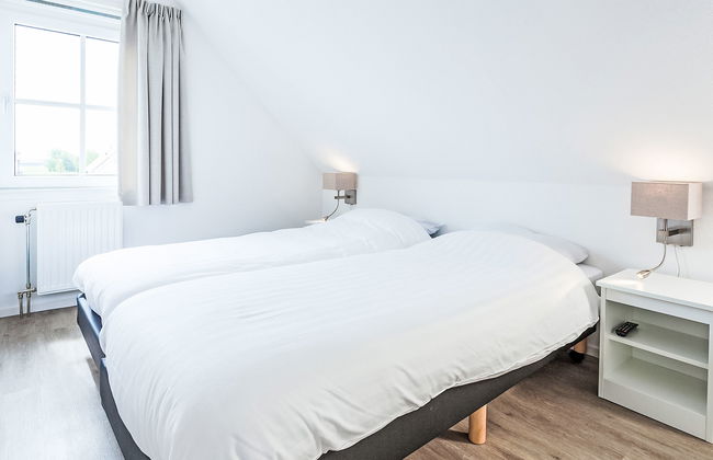 3 bedroom House in Noordwijk with garden and terrace - Photo 5