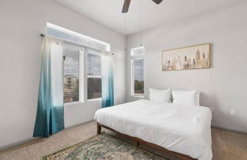 LUX 2B2B Apt Near Heart of Austin with Pool & Parking - Foto 16