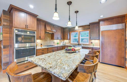 Gorgeous Home with Mt Rainier Views 4 Mi to Poulsbo - Foto 8