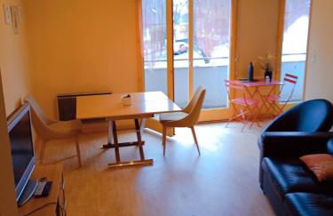 La Suite Célestre Rennes 2 chambres Parking et Balcon Second Lodge - Photo 5