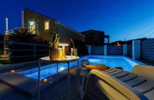 Villa "Amber" relaxation in nature with a Pool - Foto 4