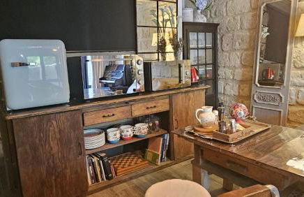 In city center and next to the train station - Foto 21