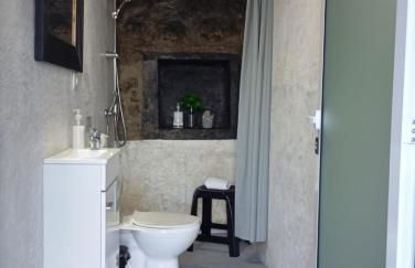 Basaltic House Pedreira - Foto 15