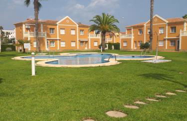 Oliva Nova flat in front of MET - Photo 15