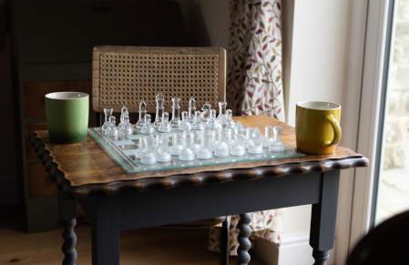 Family Country Cottage with Stunning Mountain Views - Photo 24