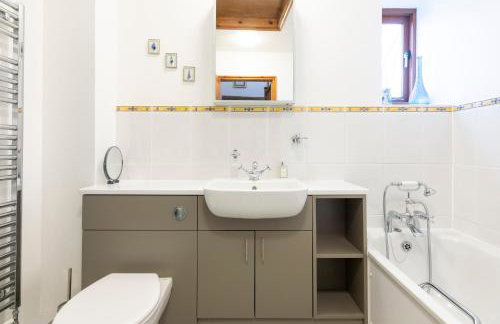 The Oast House - farm stay apartment set within 135 acres - Foto 11