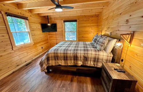 31R Brand new log home on quiet side street in Bethlehem, close to Main Street! 20 min to skiing - Foto 61