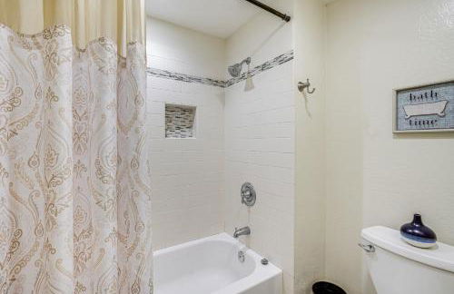 Stay and Play Bay Area Condo with Community Pool! - Foto 17