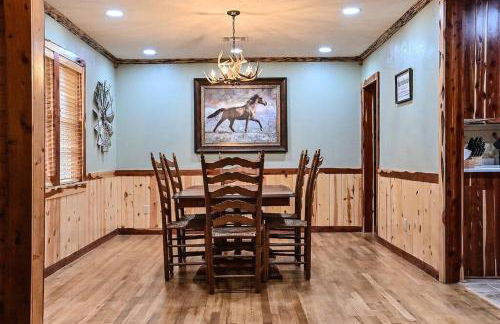 Cozy lakefront cabin with boat house and ramp on T - Foto 51