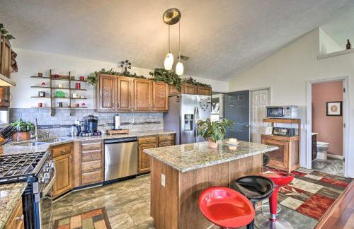 Gloucester Retreat with Backyard Oasis and Pier! - Foto 7