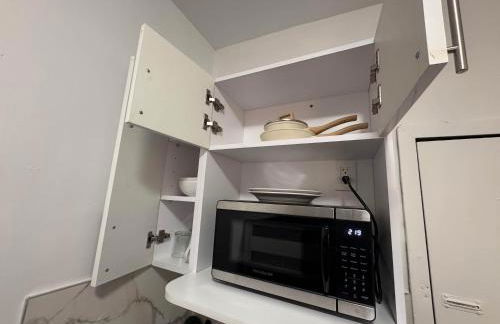 Room in Chelsea 2 with Kitchen - Shared Bathroom -5th Floor Walk-UP - Foto 18