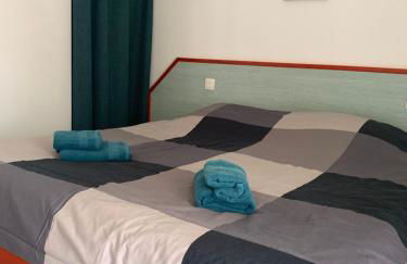 HOSTA Piscine Vue Montagnes - Foto 10