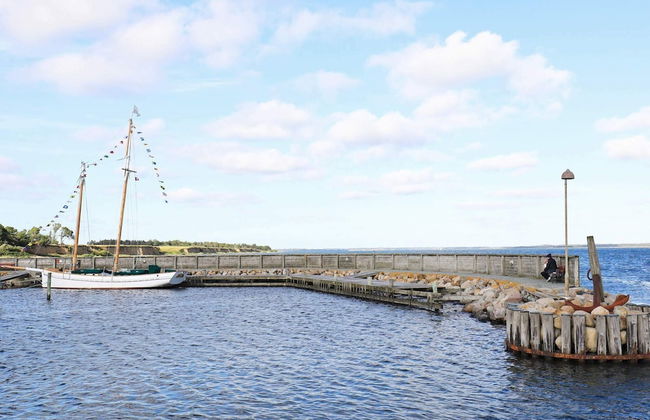 Peaceful Cottage in Ã˜ster Assels with Hot Tub - Photo 12