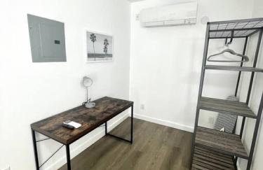 Modern Studio W Parking 10 min to FLL and Beach - Foto 10