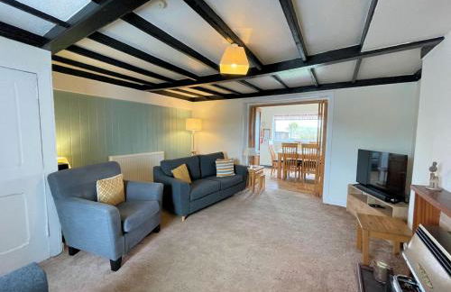 Traditional Cottage with Beautiful Views - Pass the Keys - Foto 4