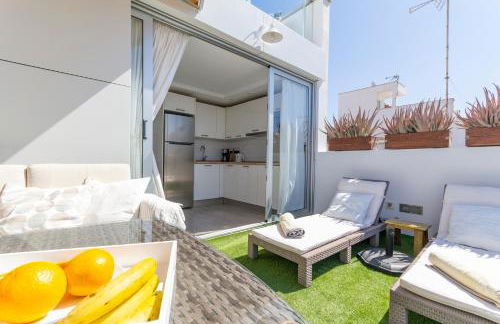 Cozy and sea views private terrace apartment - Foto 21