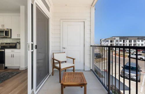 Bright Spacious 2BR 2BA Open Layout - Foto 29