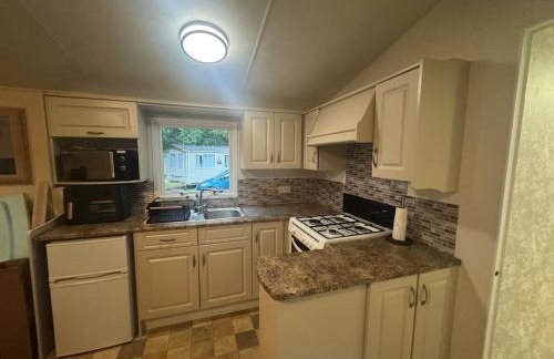 The Squirrel's Nest Stylish Modern Caravan Stay - Foto 22