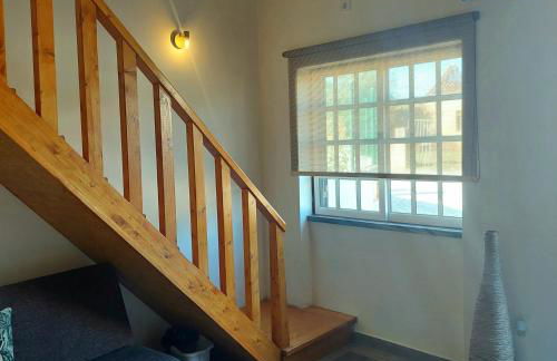 HOUSE 4U - Modern Mezzanine Apartment with AC, Wi-Fi and Parking - Abrantes - Foto 9