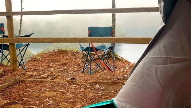 Vous camperez sur les rives du lac