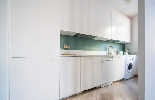 EXCLUSIVE TRIPLEX WITH PRIVATE TERRACE - Photo 22