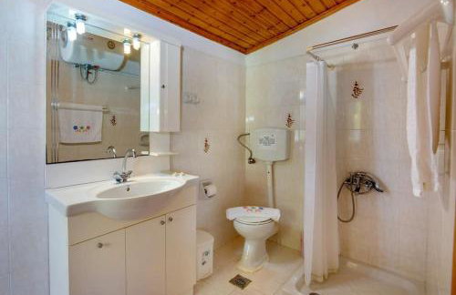 Olive Tree Villa - Photo 22