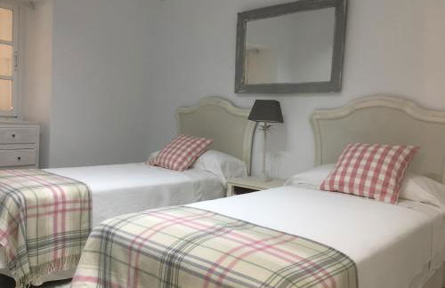 Apartamento con Patio - Photo 10