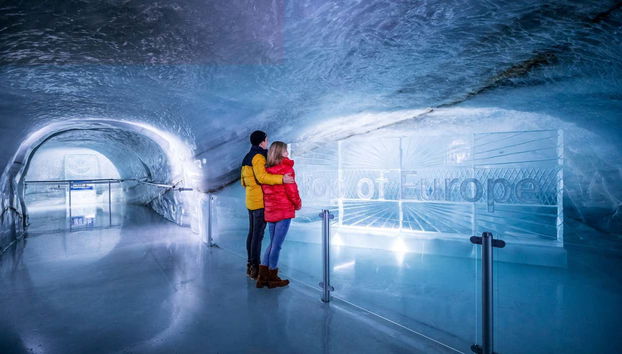 Visiting the Ice Palace
