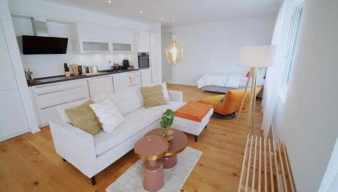 YUVA HOMES Germering - 100m2 - nahe München - 2 Bäder - S-Bahn - Foto 2