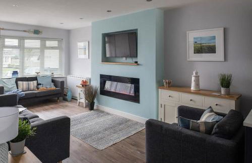 Fully refurbished holiday cottage in Rhosneigr - Foto 3