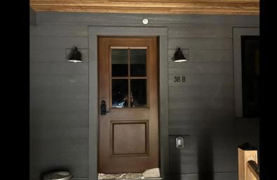 New & Modern Townhouse Close to Skiing, Brand New Hot Tub - Photo 59