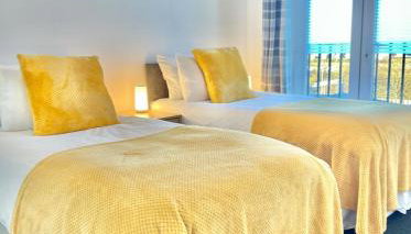 Big 6 Beds Home, Free Private Parking, TV, Garden - Foto 5