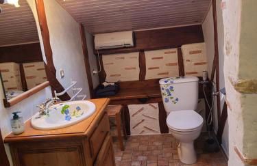 - - - - -Les Colombages - - - - Chambre d'hôtes-Gîte- Classement Gîte 3 étoiles - Foto 21