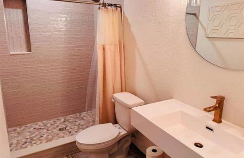 Beautiful home with large pool! Close to the beach! - Foto 29