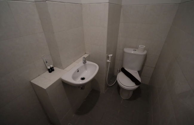 Tidy And Cozy Stay Studio Apartment At Suncity Residence - Foto 12