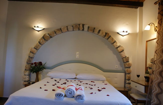 Santa Katerina Studios & Apartments - Photo 7