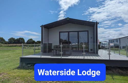 Waterside Lodge - Dog Friendly Sutton on Sea - Foto 1