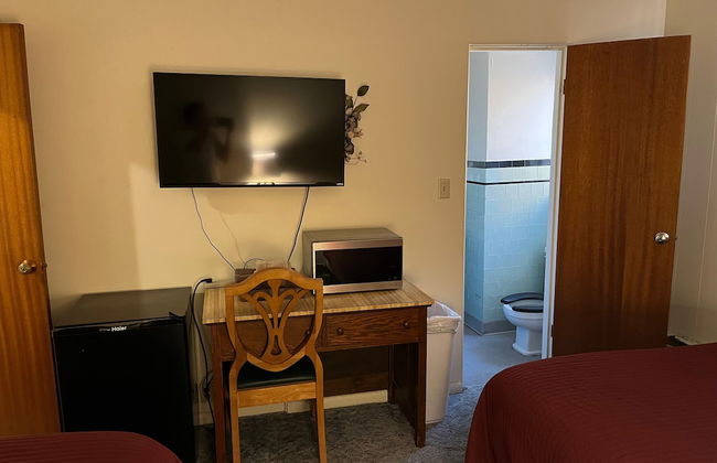 Burge Hotel - Photo 4