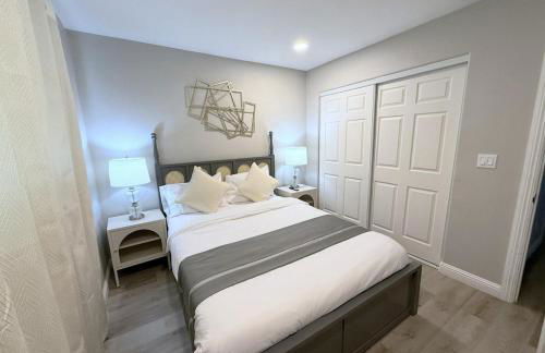 Escondido Front Unit 3-BR by SD STAY - Foto 20