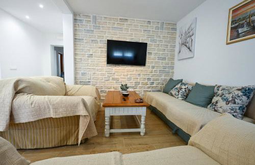 Holiday Home Marija with pool - Foto 9