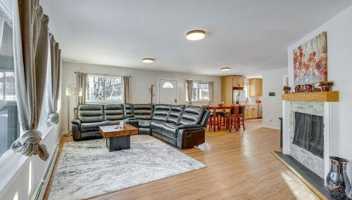 Walkable Adventure Base in Midtown Anchorage - Foto 1