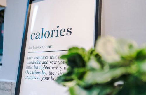 Spacious Modern Chester Home - Great Location - Photo 42