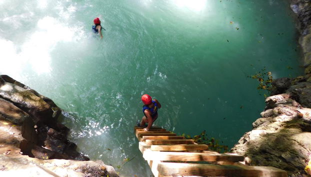 Aventura nas Cataratas de Damajagua - Foto 2
