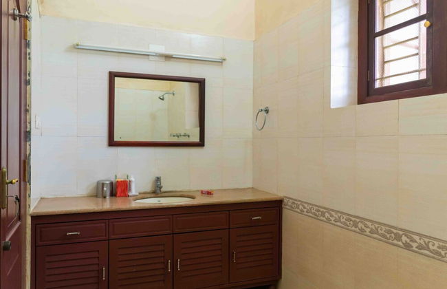 Crystal Homestay by Vista Rooms - Photo 14