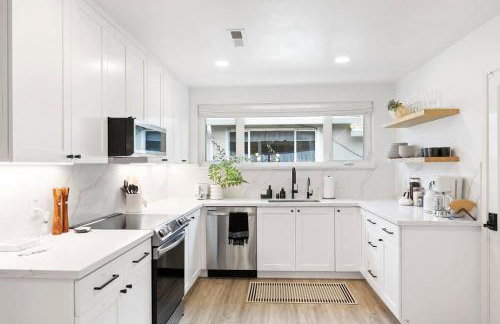 Marbella Lane - 3BR Designer near Valley Fair - Foto 13