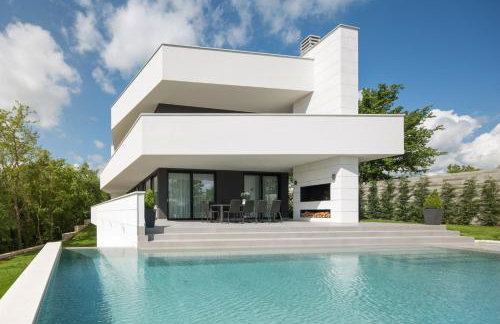Modern Villa 55 with Pool and Spa - Foto 1