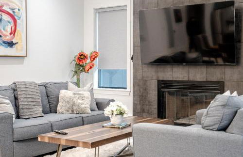 Modern Retreat 10 min-Oaklawn BBQ grill Pavillion Kids playground - Foto 54