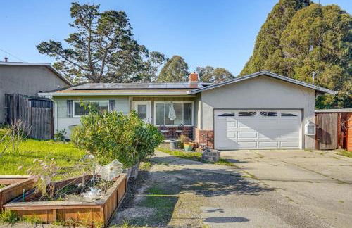 Stay Near San Pablo Bay! Home with Deck, Yard and View - Foto 1