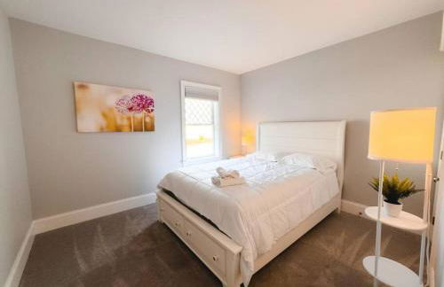 Charming Hyannis 3 Bed 2 Bath - Foto 9